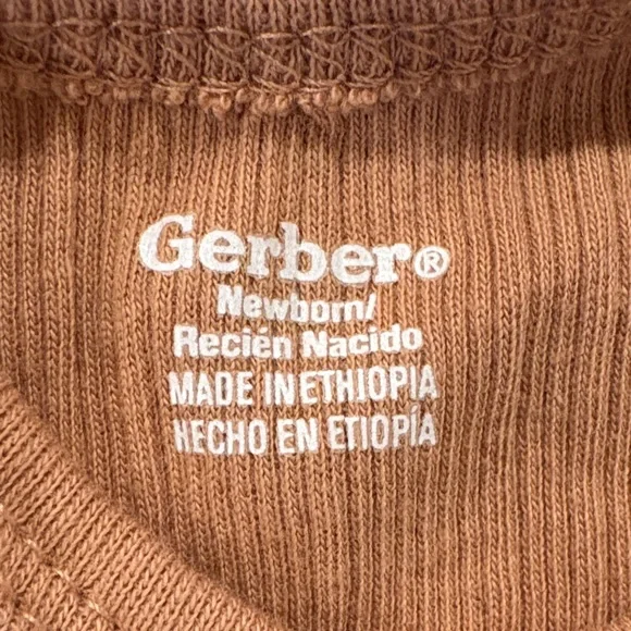 Gerber Kids One Pieces Bodysuits in Green, Brown, and Tan - Picture 3 of 5